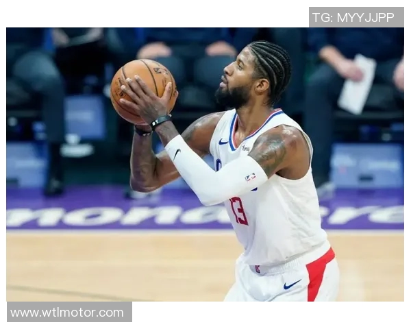 独行侠队球星受伤下场,团队凝聚力考验 独行侠队球星受伤下场,团队凝聚力考验