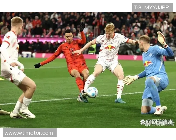 欧冠班霸拜仁慕尼黑欢庆绝佳状态迎战挑战者RB莱比锡