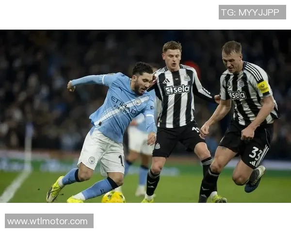 曼联退出尤文引援竞标,转而寻觅其他目标 曼联退出尤文引援竞标,转而寻觅其他目标