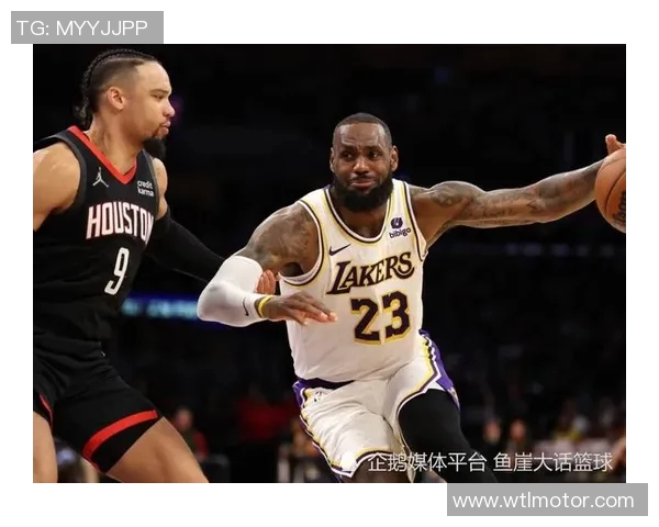 火箭与湖人激战正酣实时比分更新与精彩瞬间回顾